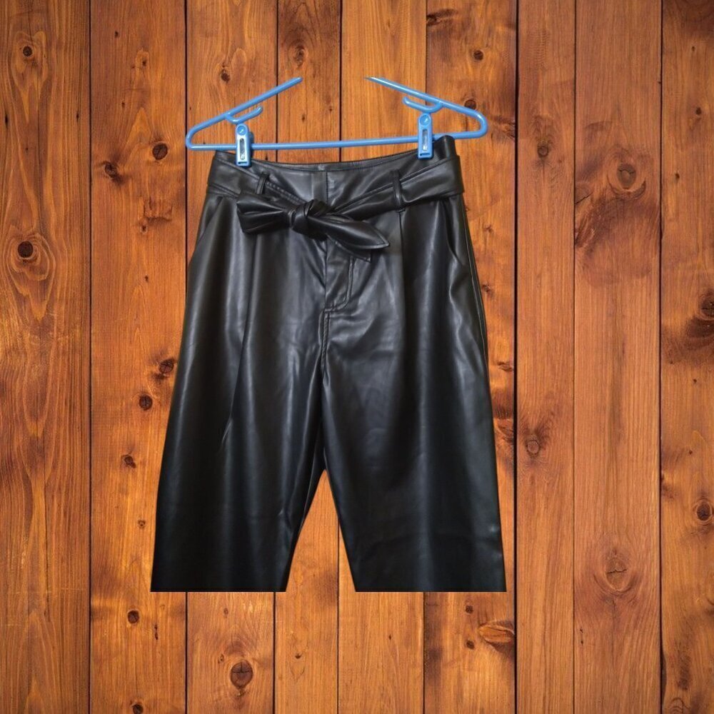 DAVID LERNER Size 2 Faux Leather Black Belted Paper Bag Pants New - Picture 2 of 3